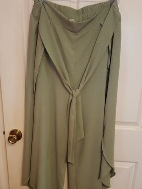 White Birch Sage dress pants with sash.